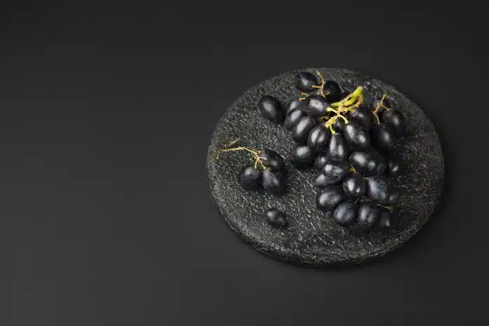 black grapes extract
